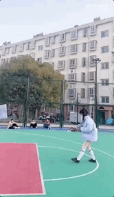 篮球的基本规则和打法技巧视频_篮球打法视频教程_打法视频篮球规则技巧基本教学