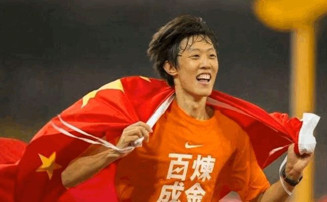 跳高名将张国伟纪录_跳高选手张国伟_跳高冠军张国伟出场