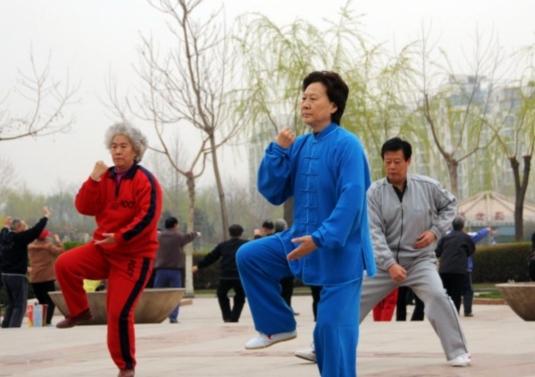 有氧的温和运动_有氧温和运动_高温有氧运动