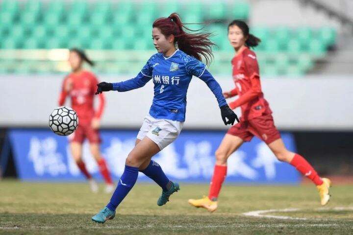 杭州运动会女子足球冠军_杭州女子足球队_杭州女运动员