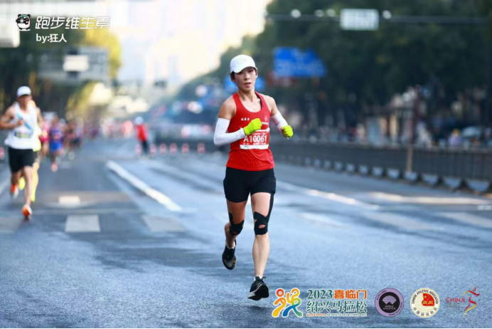 马拉松余姚女将是谁_余姚马拉松女将_余姚马拉松比赛